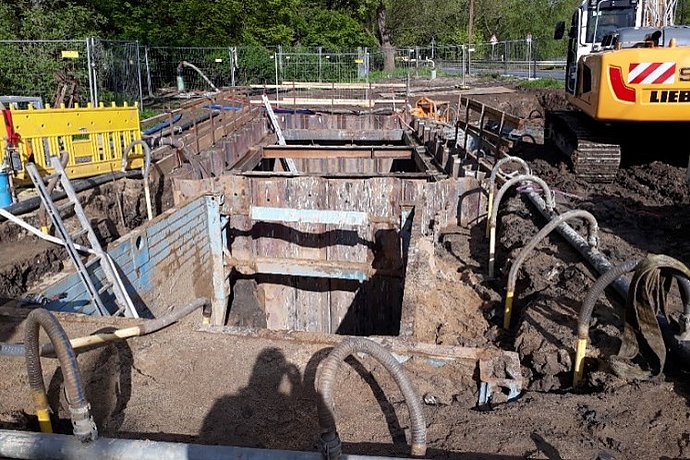 Abwassertransportleitung und Pumpwerk in Steuerwald